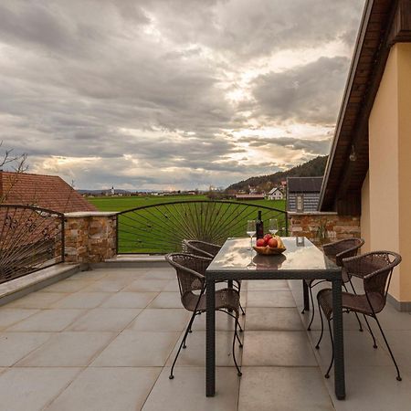Apartment Tati Dol pri Ljubljani Zewnętrze zdjęcie
